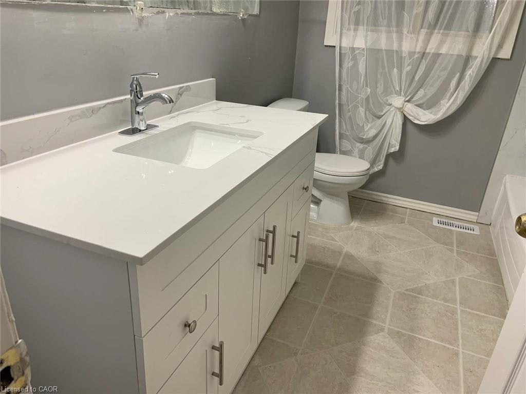 UPPER-636 Mohawk Road E, Hamilton, ON, L8V 2K1 - 10