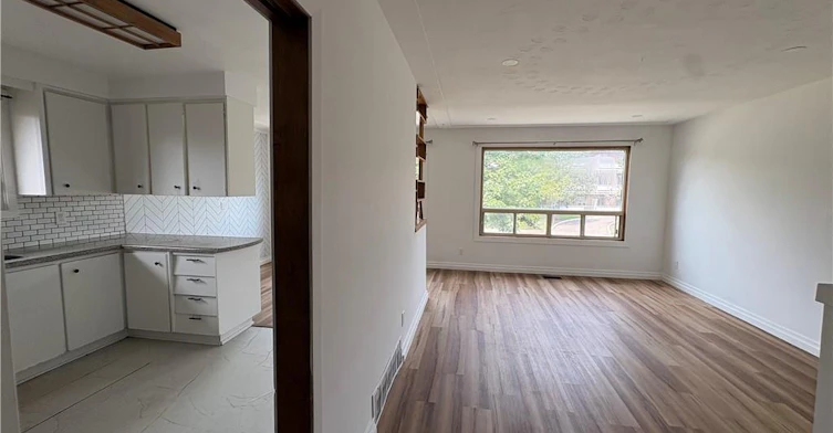 15 Champlain Avenue, Hamilton, ON, L8G 2H5 - 7