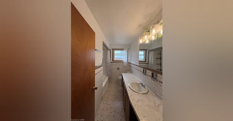 15 Champlain Avenue, Hamilton, ON, L8G 2H5 - 5
