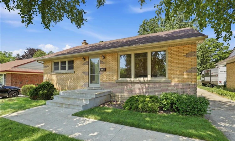 184 Murdock Avenue