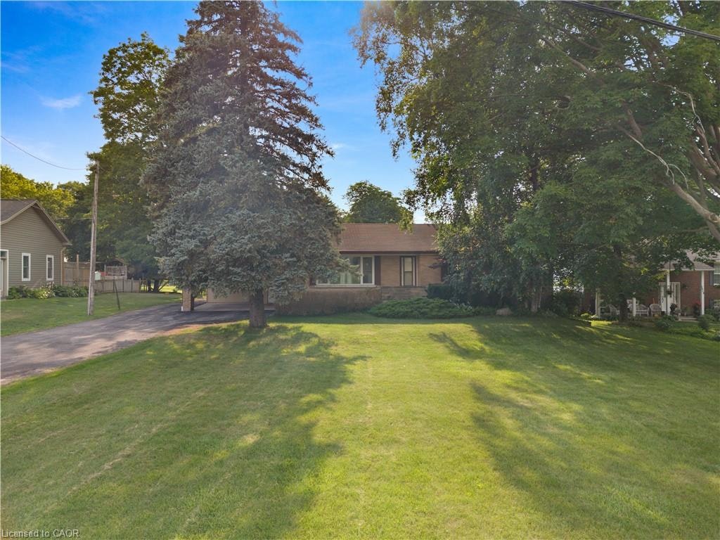 1645 King Street N, Woolwich, ON, N0B 2N0