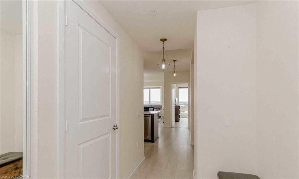 35 Watergarden Drive, Mississauga, ON, L5R 0G8 - 6