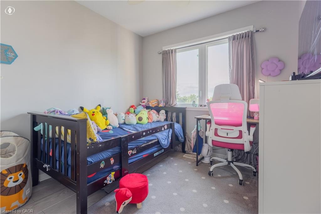 105 Bloomington Drive, Cambridge, ON, N1P 1J6 - 5