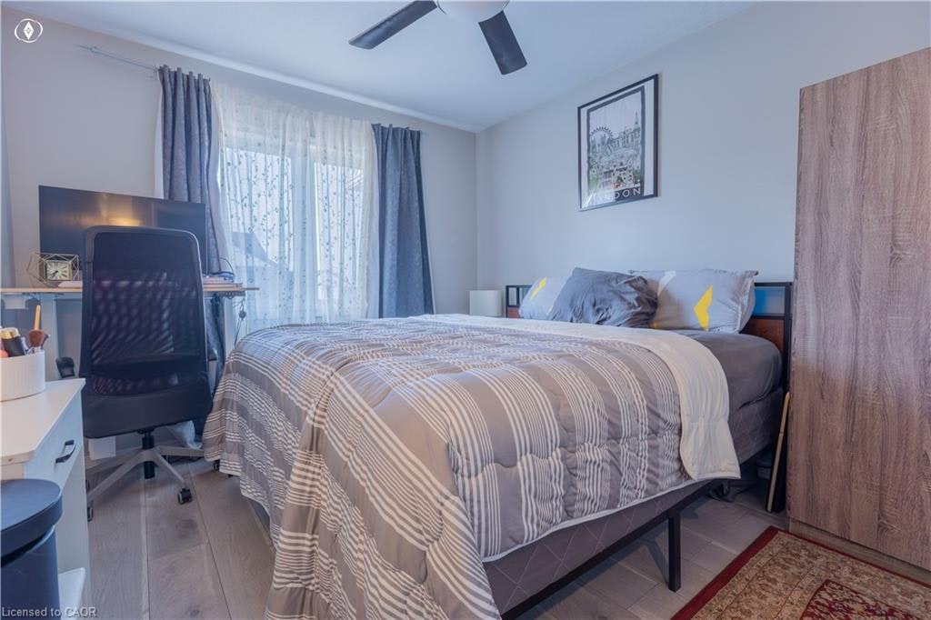 105 Bloomington Drive, Cambridge, ON, N1P 1J6 - 4