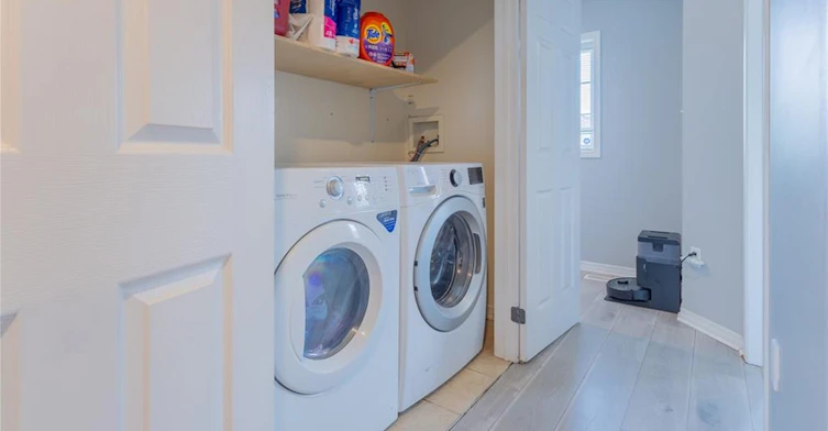 105 Bloomington Drive, Cambridge, ON, N1P 1J6 - 8