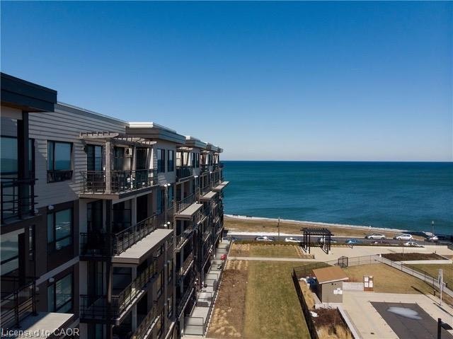 402-40 Esplanade Lane, Grimsby, ON, L3M 0G9 - 2