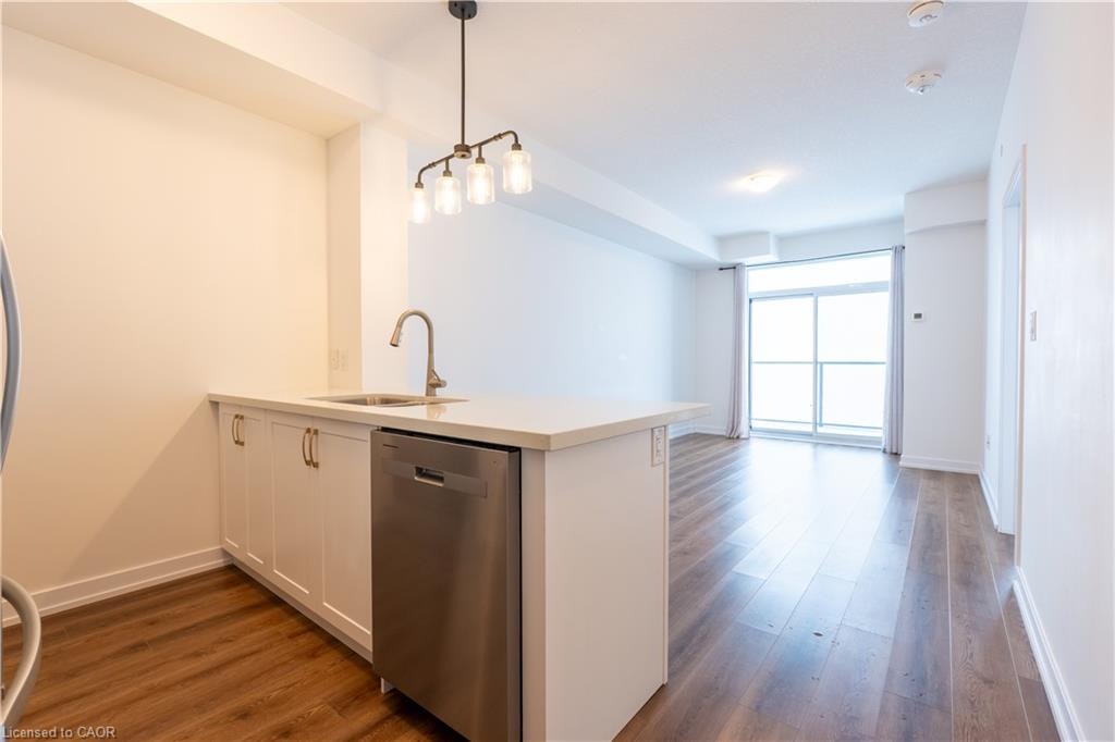 801-450 Dundas Street E, Hamilton, ON, L8B 1Z2 - 9