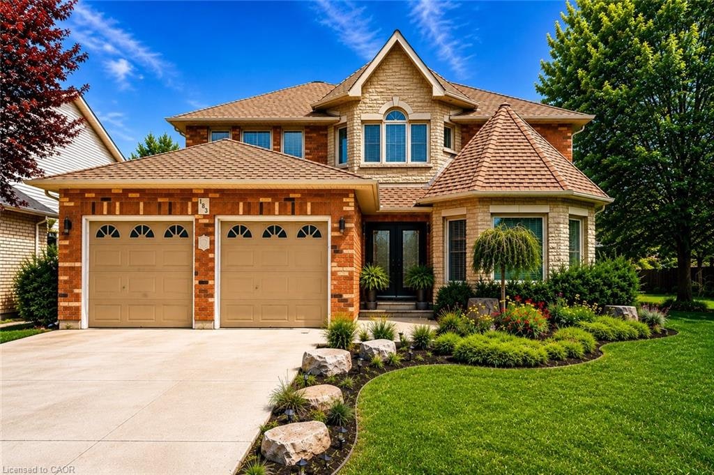 183 Daniels Street, Hamilton, ON, L9G 4Y6
