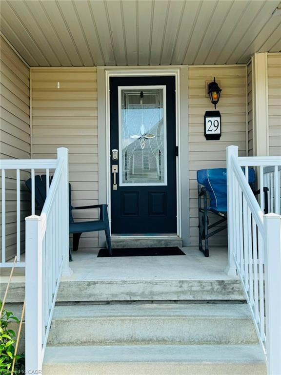 29 Cooke Avenue, Brantford, ON, N3T 0S2 - 2