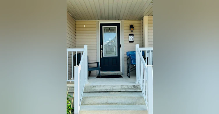 29 Cooke Avenue, Brantford, ON, N3T 0S2 - 2