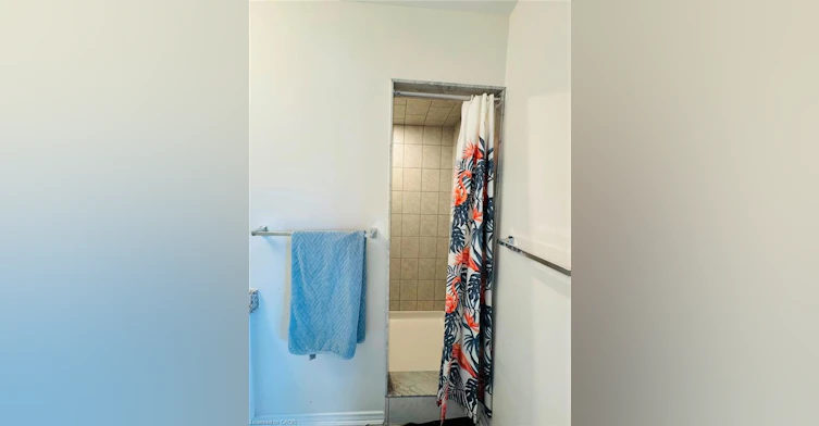 29 Cooke Avenue, Brantford, ON, N3T 0S2 - 21