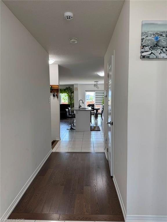 29 Cooke Avenue, Brantford, ON, N3T 0S2 - 4