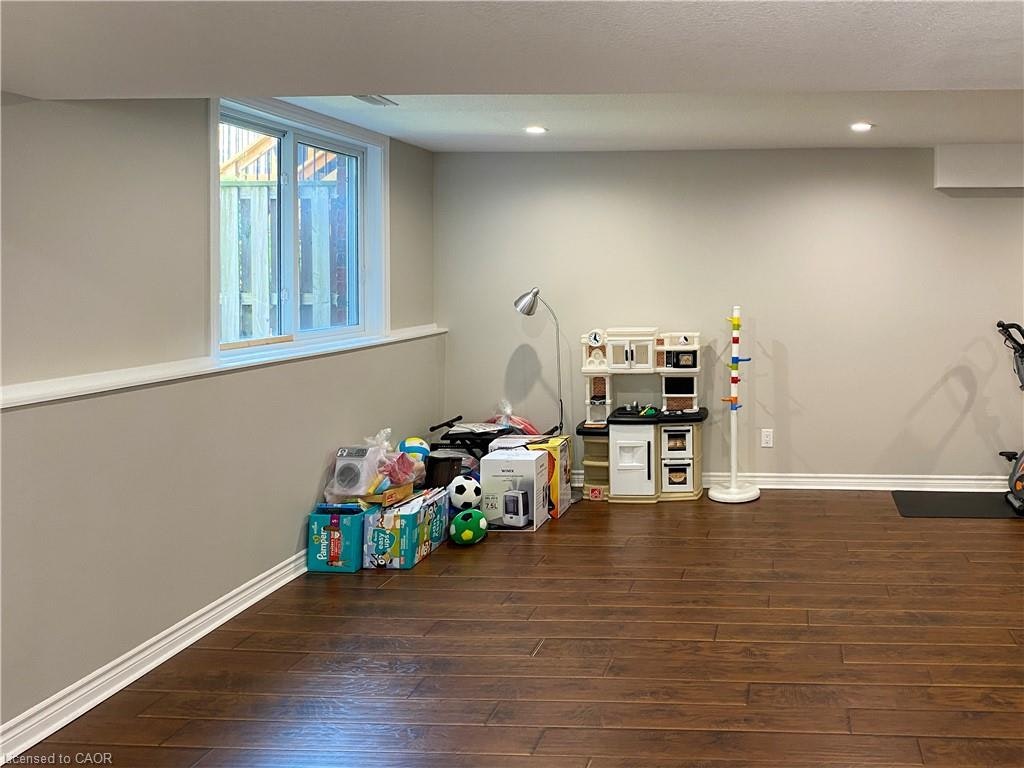 180 Huck Crescent, Kitchener, ON, N2N 0A3 - 27