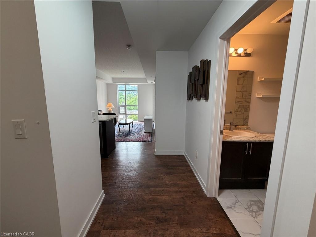 601-81 Robinson Street, Hamilton, ON, L8P 0B9 - 8