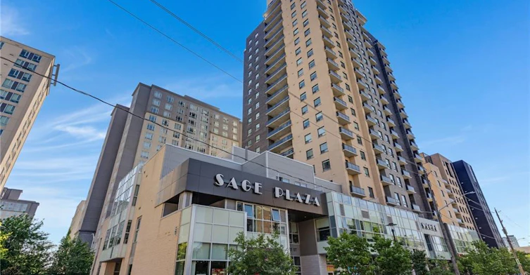 210-318 Spruce Street, Waterloo, ON, N2L 0E9 - 2