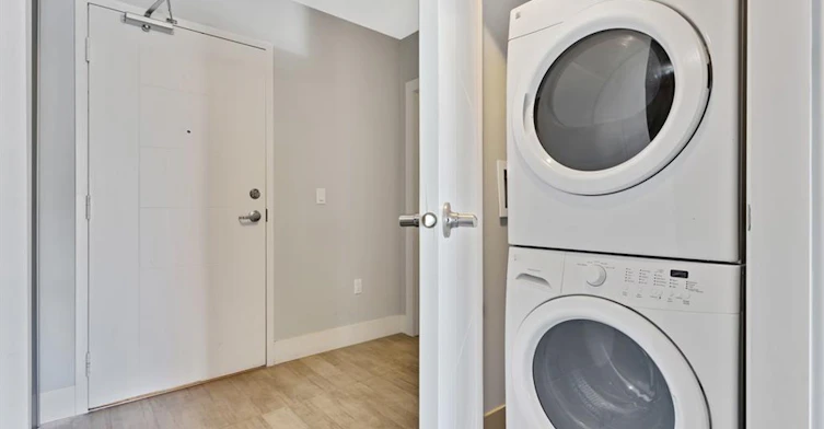 210-318 Spruce Street, Waterloo, ON, N2L 0E9 - 24