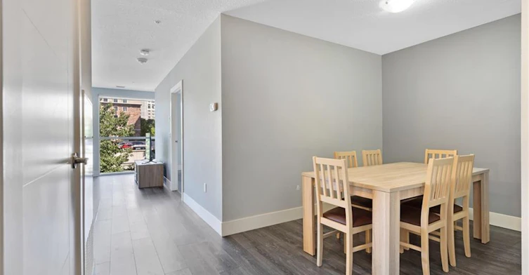 210-318 Spruce Street, Waterloo, ON, N2L 0E9 - 12