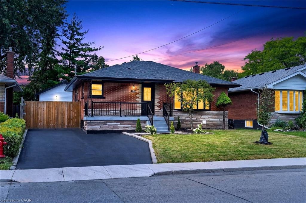 138 Rendell Boulevard, Hamilton, ON, L8T 3P6