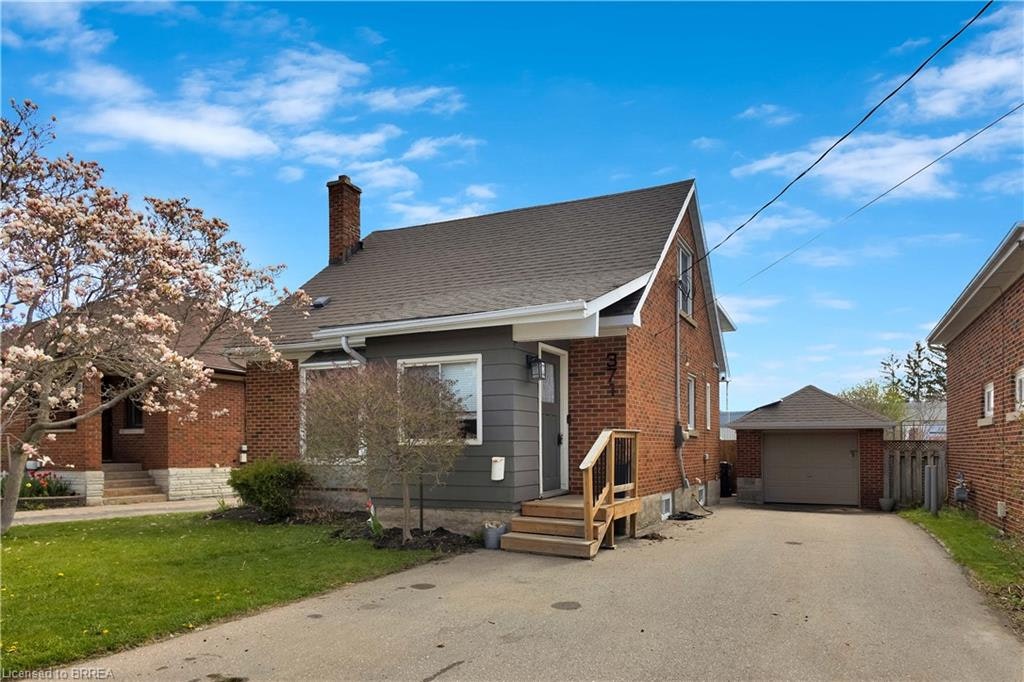 371 Ottawa Street S, Kitchener, ON, N2M 3P3