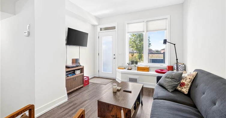 14-261 Skinner Road, Hamilton, ON, L8B 1W6 - 12