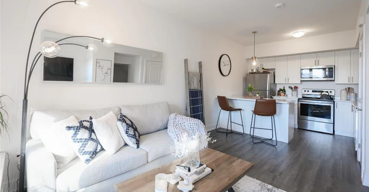 14-261 Skinner Road, Hamilton, ON, L8B 1W6 - 4