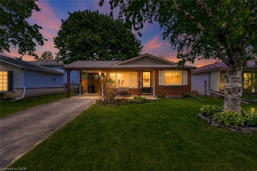 98 Belwood Crescent, Kitchener, ON, N2C 1Z3