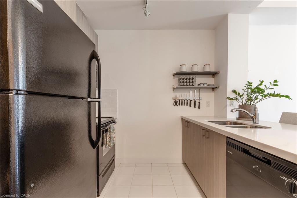 1010-85 Robinson Street, Hamilton, ON, L8P 0B9 - 8