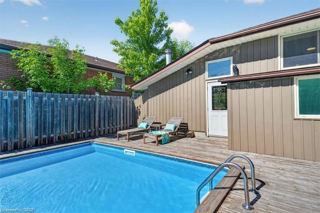 35 Weichel Street, Kitchener, ON, N2M 2A7 - 32
