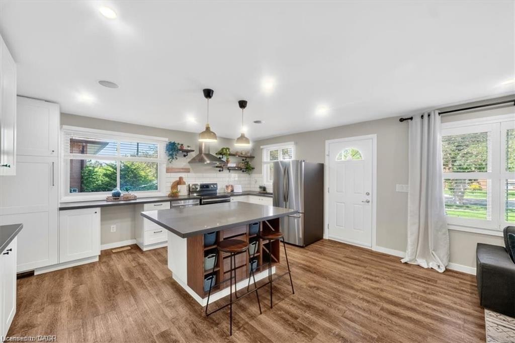 35 Weichel Street, Kitchener, ON, N2M 2A7 - 5