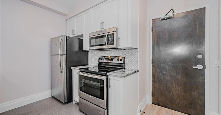 806-112 King Street E, Hamilton, ON, L8N 1A8 - 11