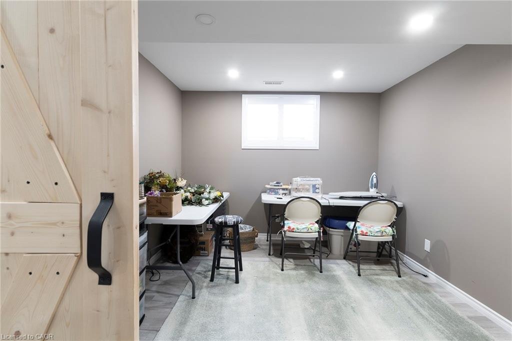 6 Macneil Court, Brant, ON, N3S 0G3 - 23