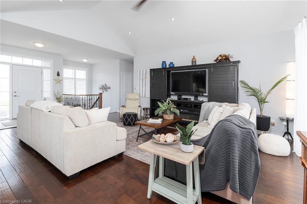 6 Macneil Court, Brant, ON, N3S 0G3 - 7