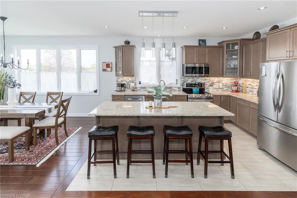 6 Macneil Court, Brant, ON, N3S 0G3 - 10