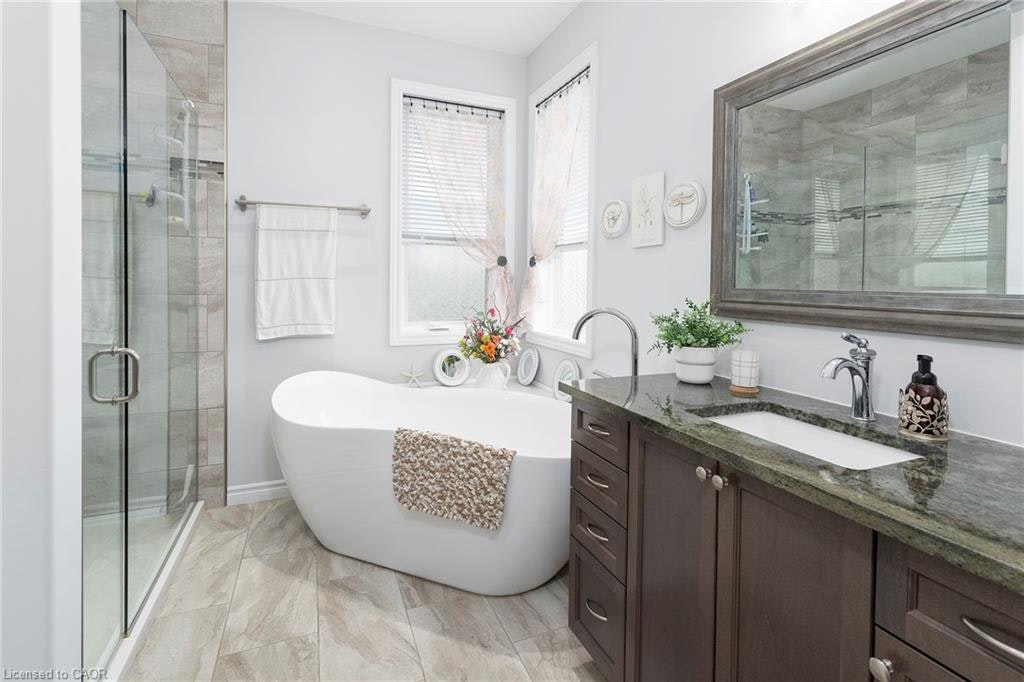 6 Macneil Court, Brant, ON, N3S 0G3 - 17