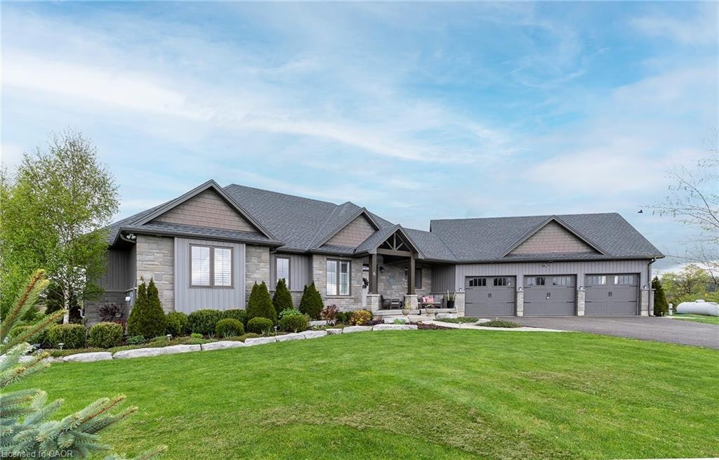 6 Macneil Court, Brant, ON, N3S 0G3 - 39