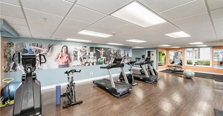 107-5020 Corporate Drive, Burlington, ON, L7L 0H7 - 34