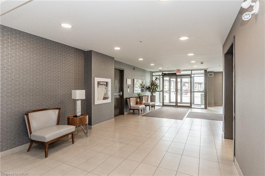 107-5020 Corporate Drive, Burlington, ON, L7L 0H7 - 9