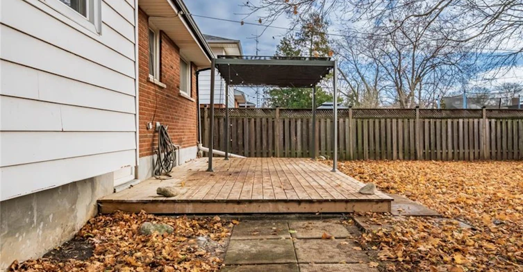 21 Hickery Place, Brantford, ON, N3S 3C7 - 8