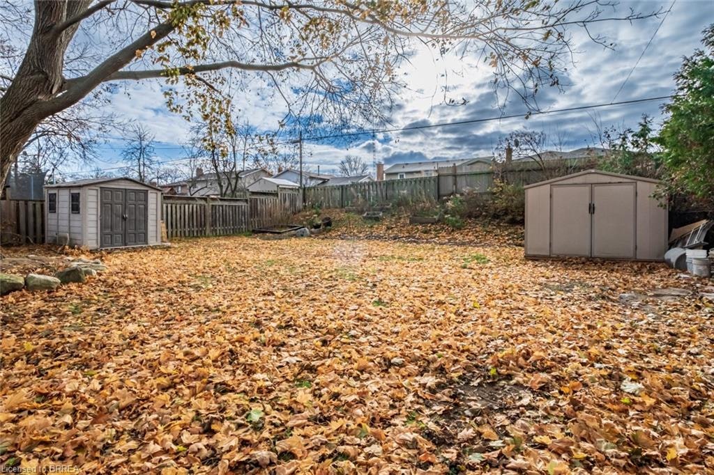 21 Hickery Place, Brantford, ON, N3S 3C7 - 11