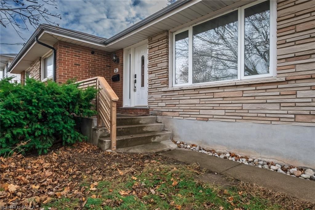 21 Hickery Place, Brantford, ON, N3S 3C7 - 4