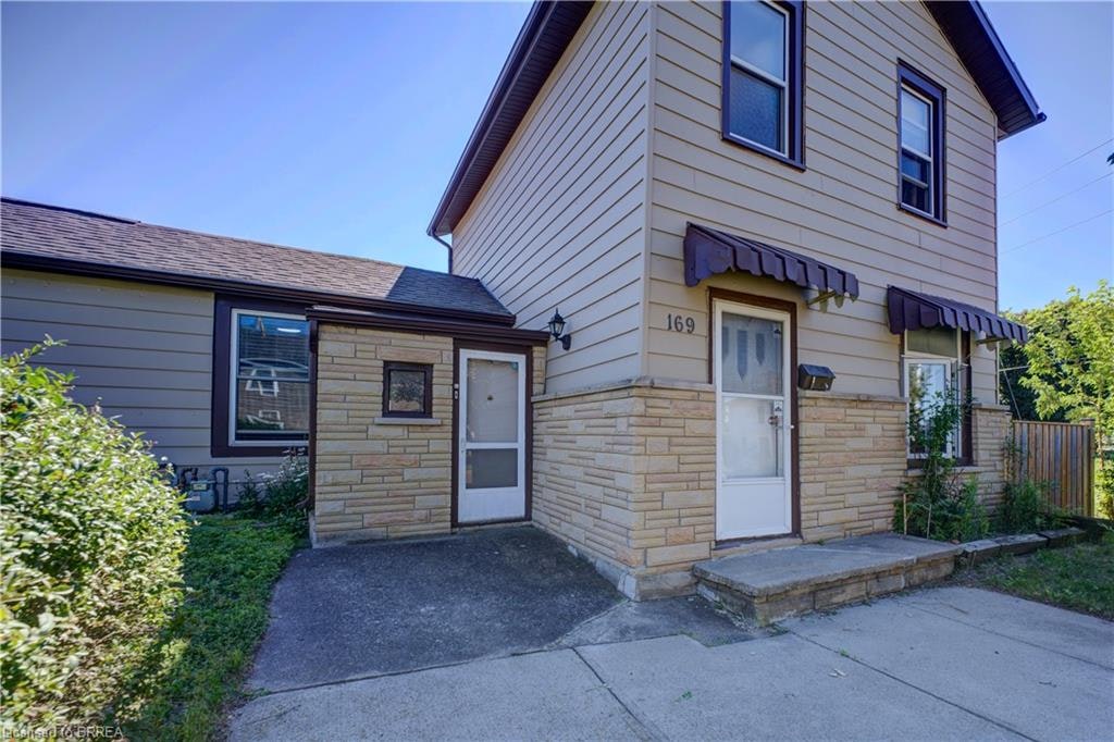 169 George Street, Brantford, ON, N3T 2Z2