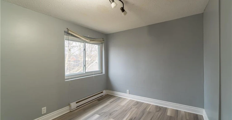 Upper-36 Cayuga Street, Brantford, ON, N3S 1W5 - 9