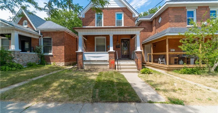 Upper-36 Cayuga Street, Brantford, ON, N3S 1W5