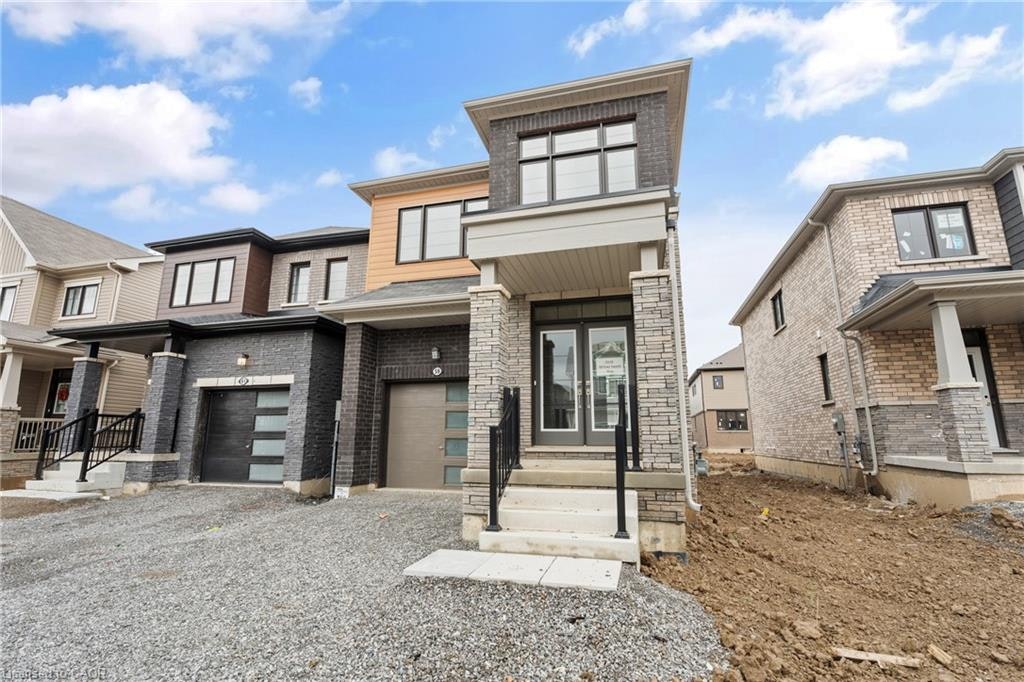 59 Ever Sweet Way, Thorold, ON, L2V 0K9