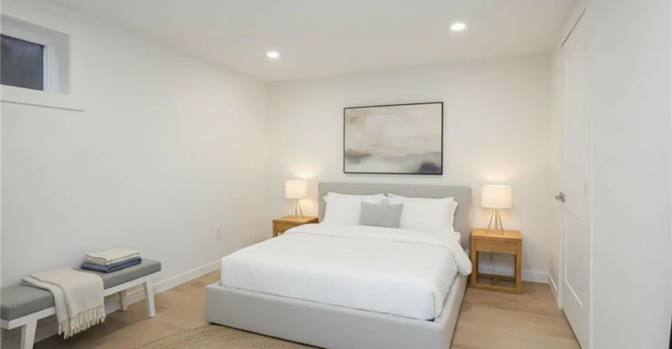 Lower-781 Ninth Avenue, Hamilton, ON, L8T 2A7 - 8