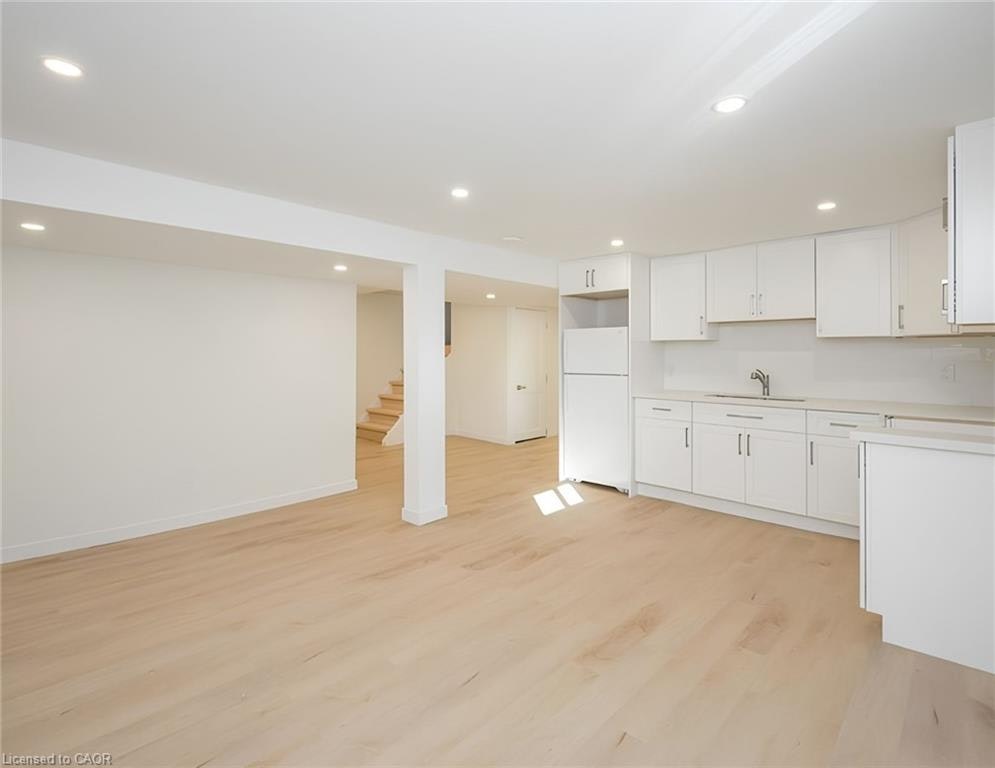 Lower-781 Ninth Avenue, Hamilton, ON, L8T 2A7 - 3