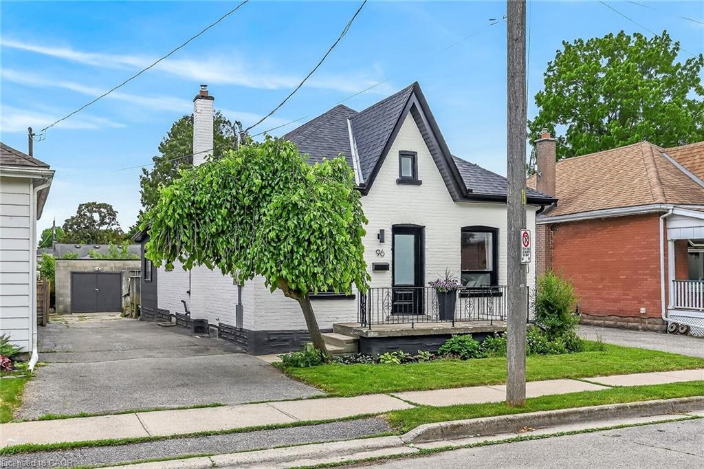 96 Aberdeen Avenue, Brantford, ON, N3S 1S3