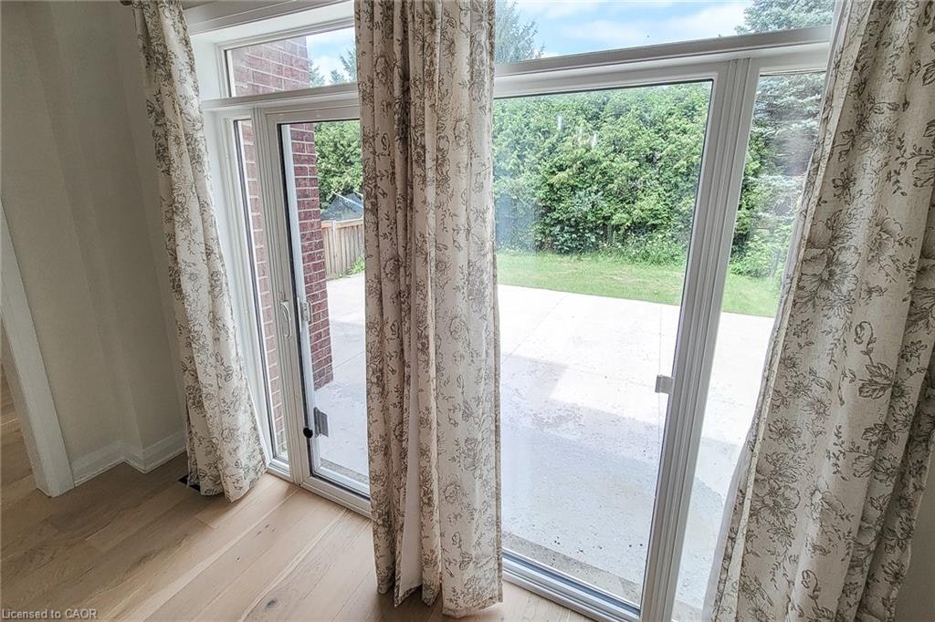 8 Secinaro Avenue, Hamilton, ON, L9G 0C6 - 26