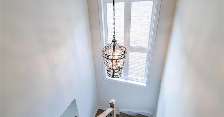8 Secinaro Avenue, Hamilton, ON, L9G 0C6 - 46