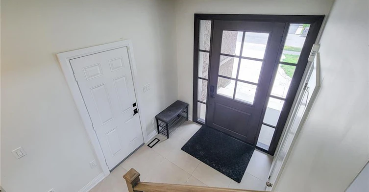 8 Secinaro Avenue, Hamilton, ON, L9G 0C6 - 9